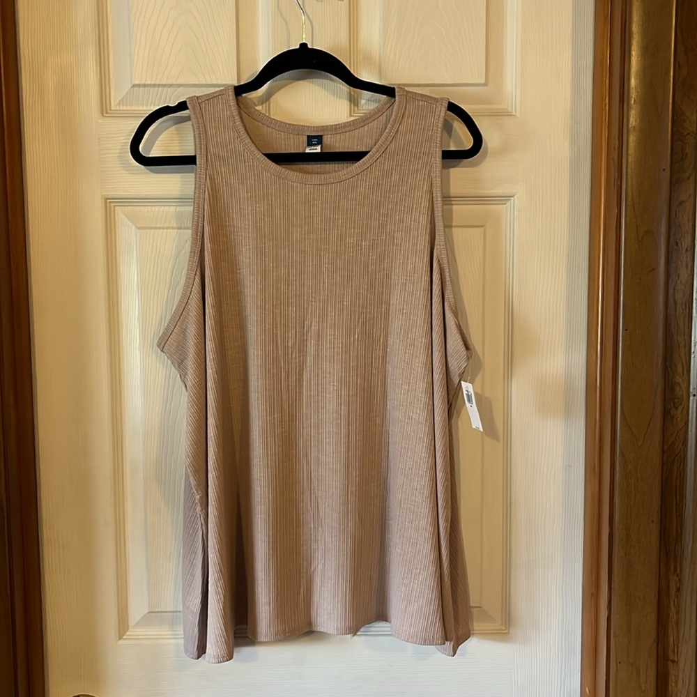 NWT Old Navy Luxe Ribbed Tank Top